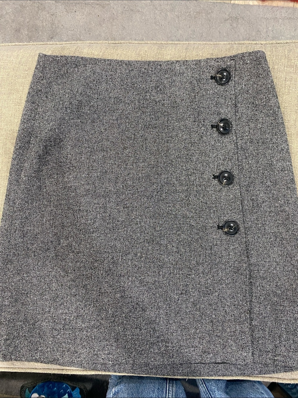 RW&CO. Gray Button-Accent Mini Skirt